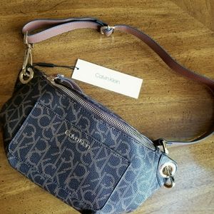❌Sold❌NWT Calvin Klein Logo Fanny Pack